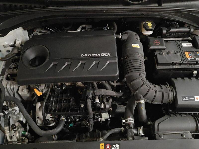 Hyundai i30 Hatchback vaihtoauto