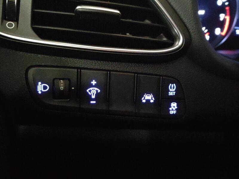 Hyundai i30 Hatchback vaihtoauto