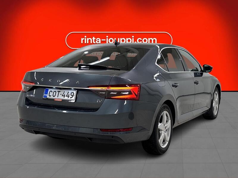 Skoda Superb vaihtoauto