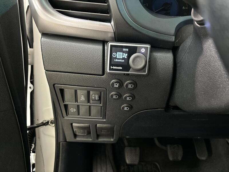 Toyota Hilux vaihtoauto