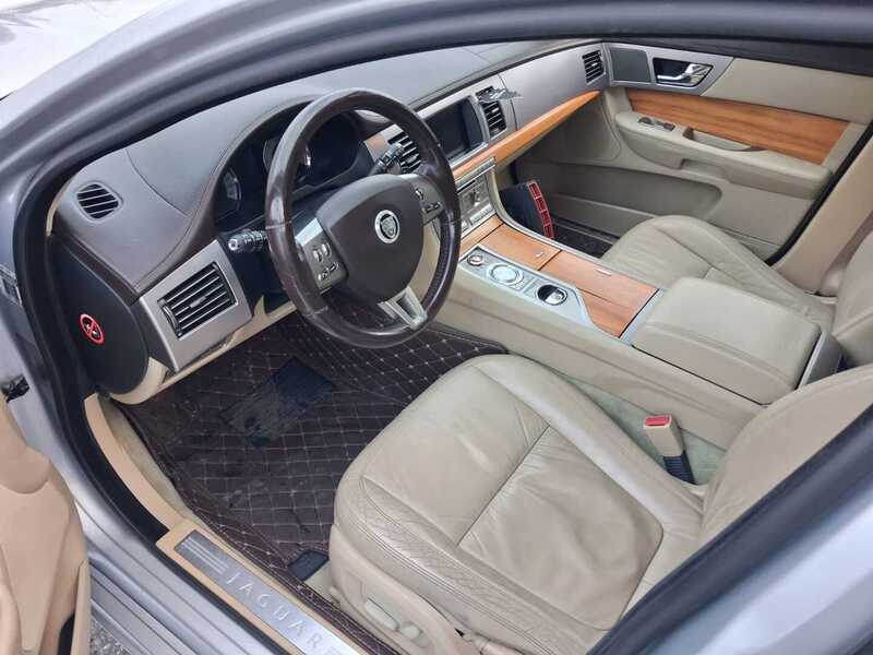 Jaguar XF vaihtoauto