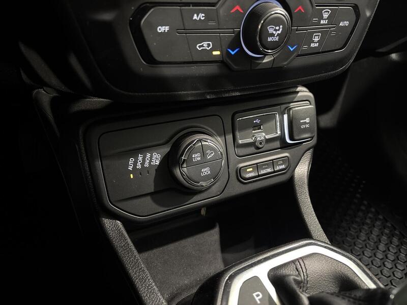 Jeep Renegade vaihtoauto