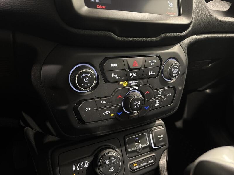 Jeep Renegade vaihtoauto