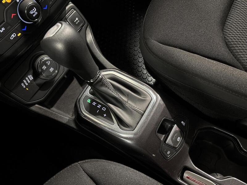 Jeep Renegade vaihtoauto