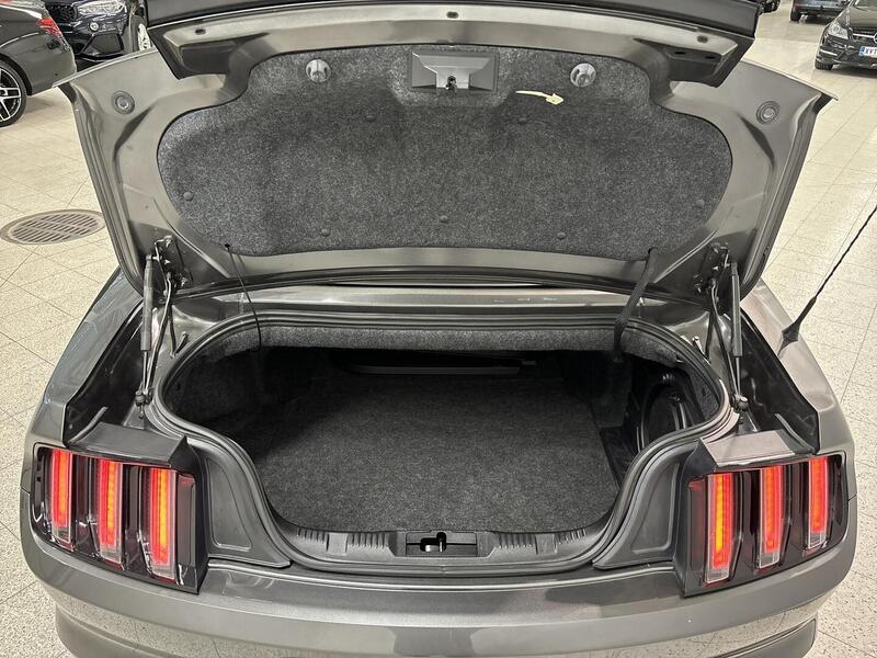 Ford USA Mustang vaihtoauto