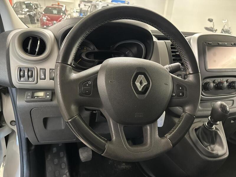 Renault Trafic vaihtoauto