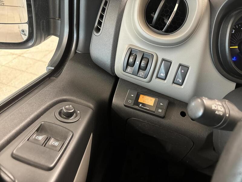 Renault Trafic vaihtoauto