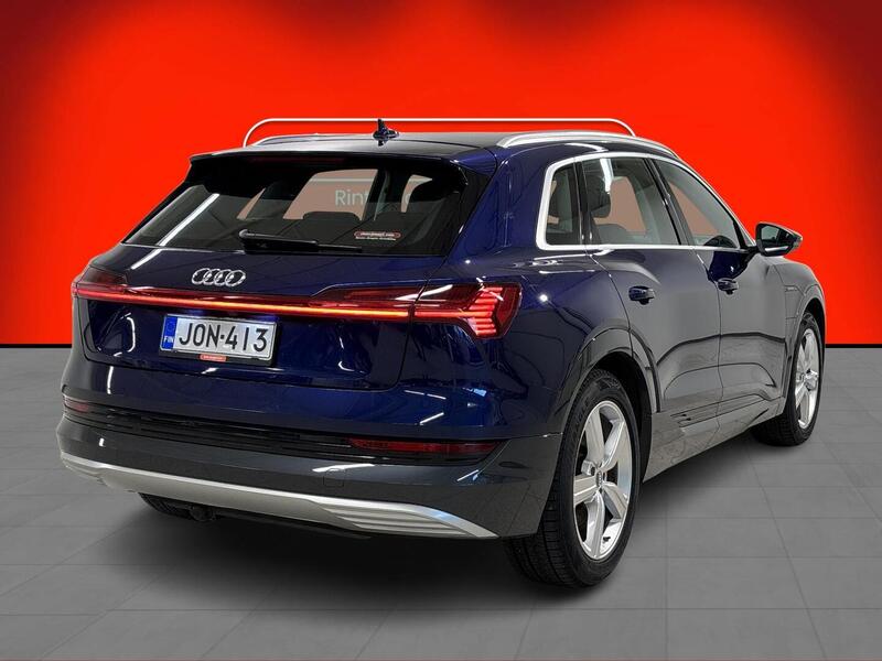 Audi e-tron vaihtoauto