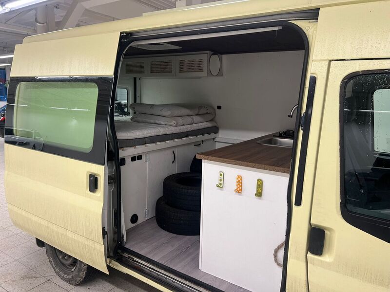 Ford Transit vaihtoauto