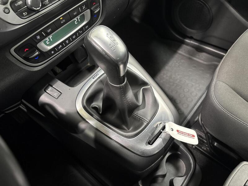 Renault Grand Scénic vaihtoauto