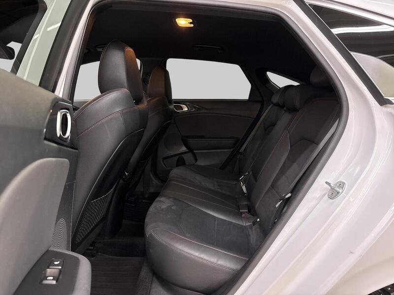 Kia Proceed vaihtoauto