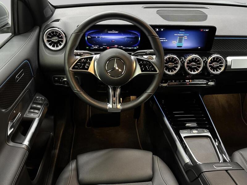 Mercedes-Benz EQB vaihtoauto