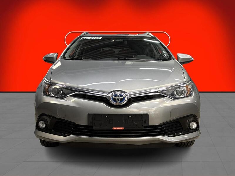 Toyota Auris vaihtoauto