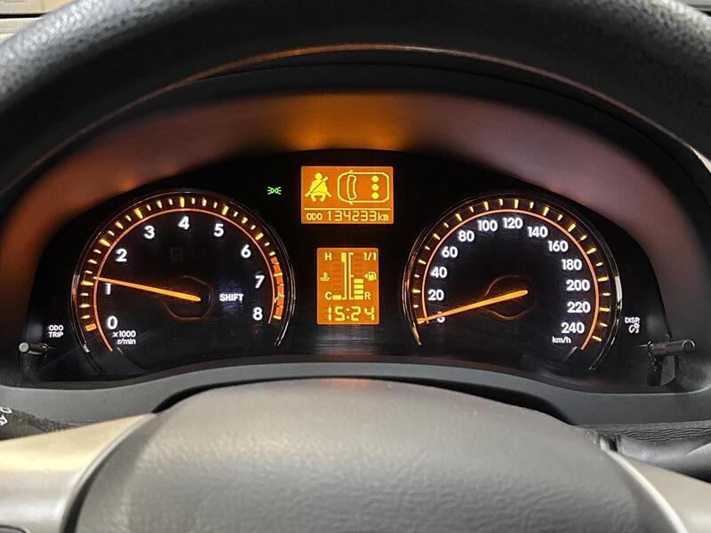 Toyota Avensis vaihtoauto