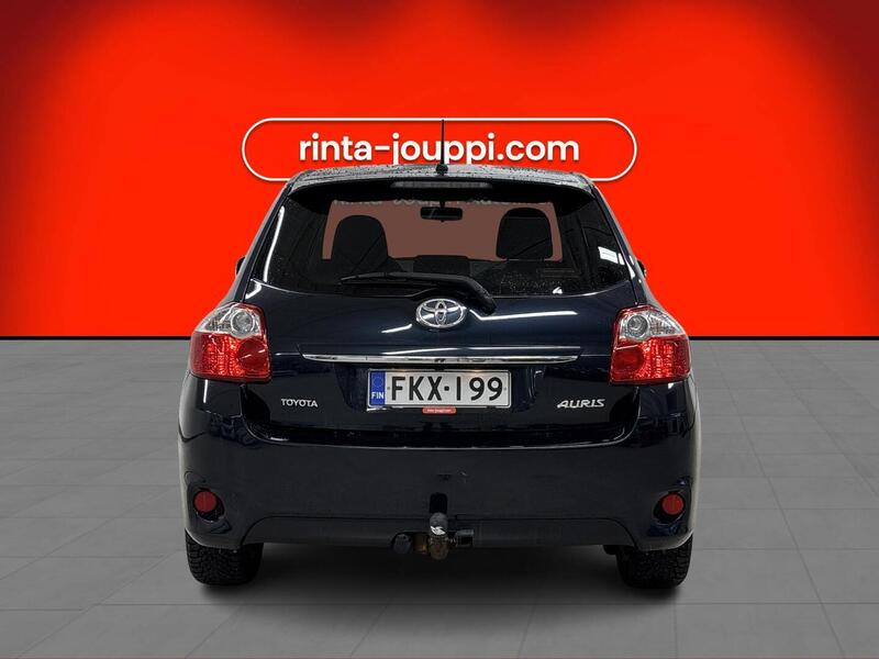 Toyota Auris vaihtoauto