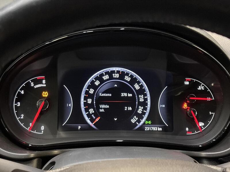 Opel Insignia vaihtoauto