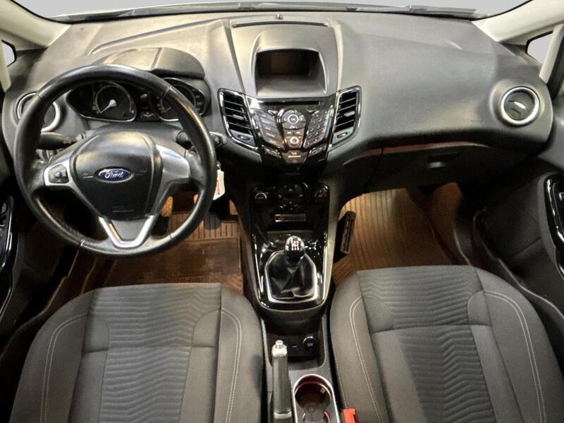 Ford Fiesta vaihtoauto