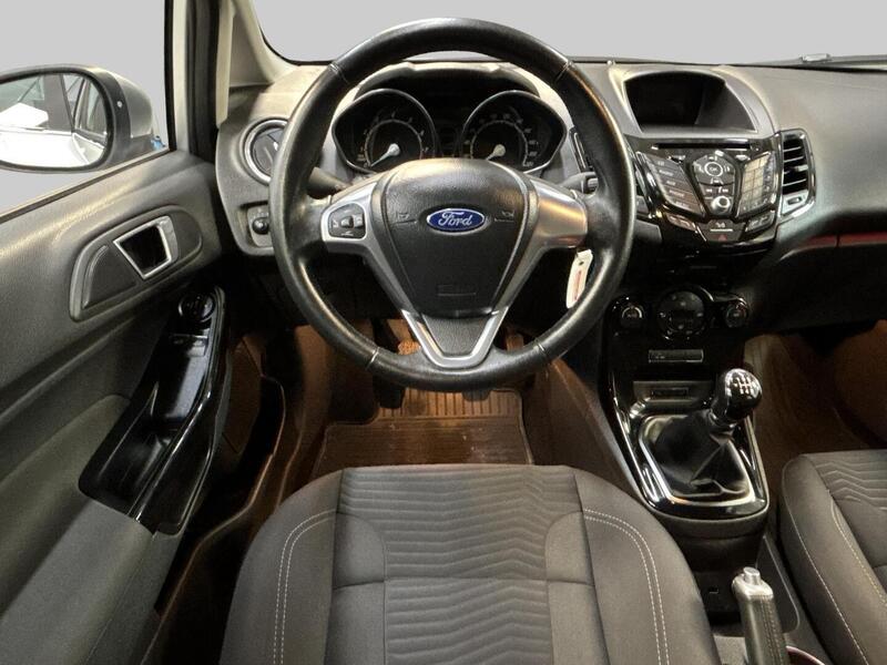 Ford Fiesta vaihtoauto