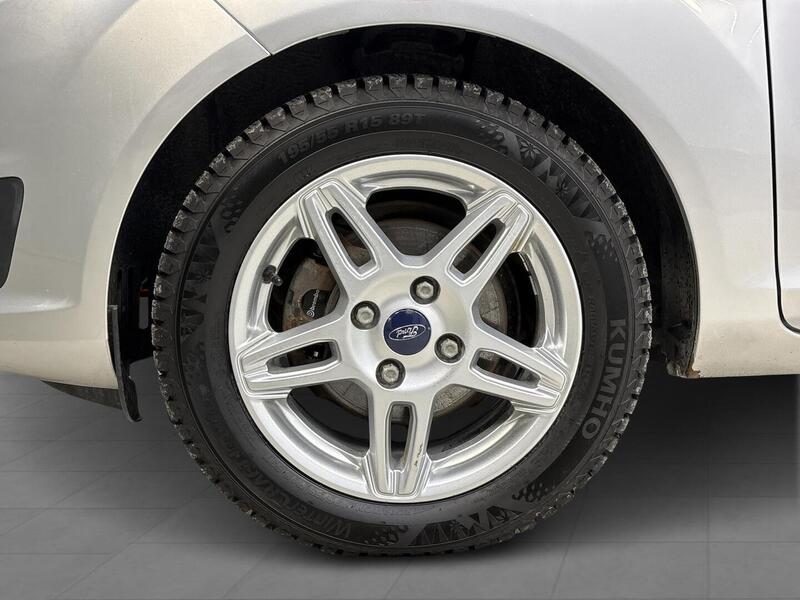 Ford Fiesta vaihtoauto