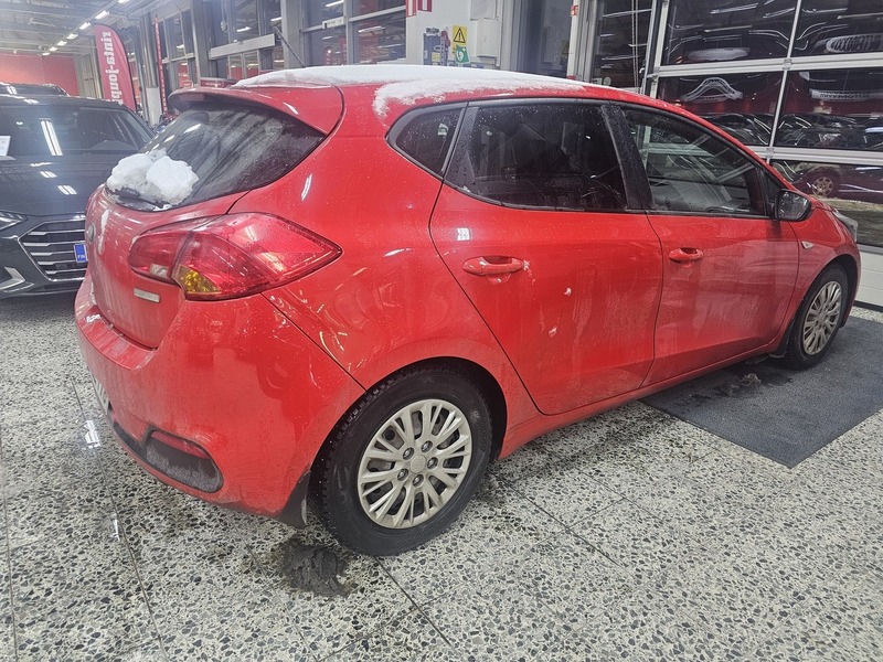 Kia Ceed vaihtoauto