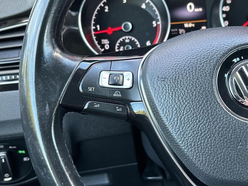 Volkswagen Golf Sportsvan vaihtoauto