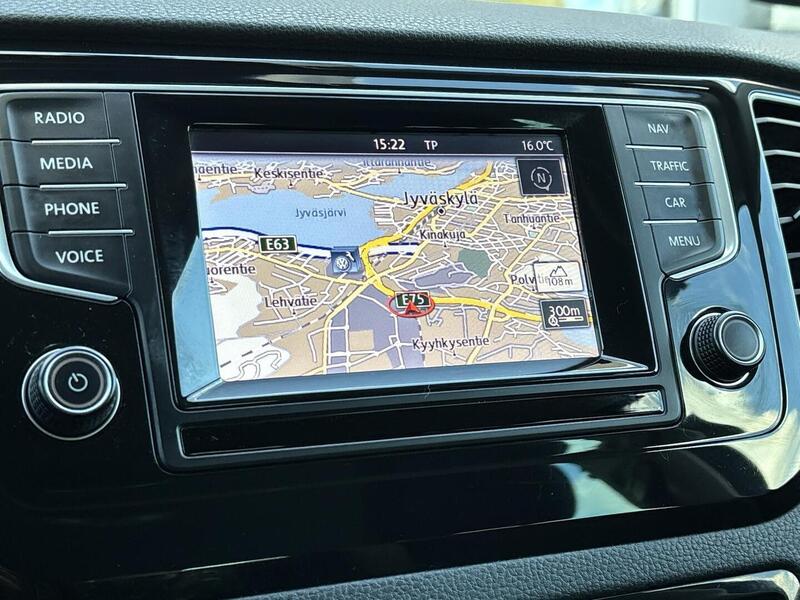 Volkswagen Golf Sportsvan vaihtoauto