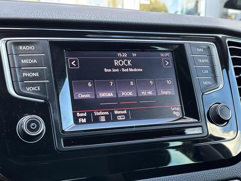 Volkswagen Golf Sportsvan vaihtoauto