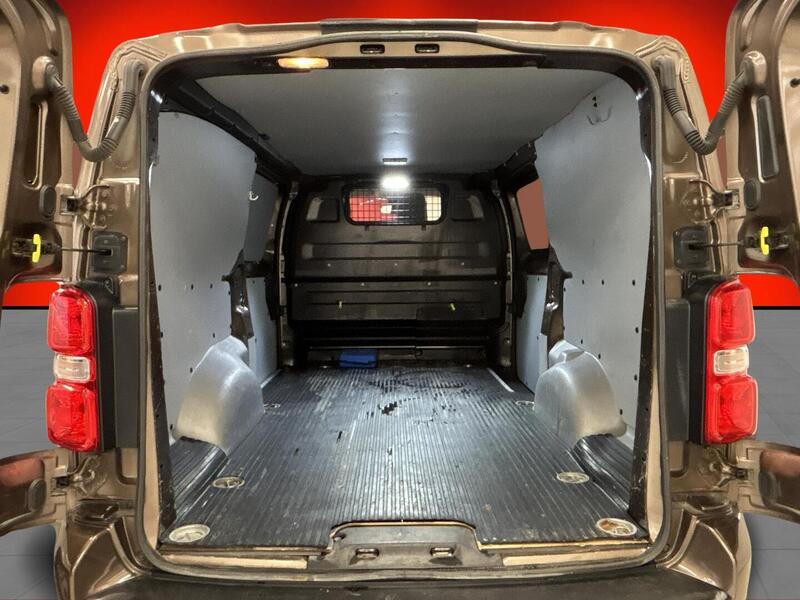 Toyota Proace vaihtoauto