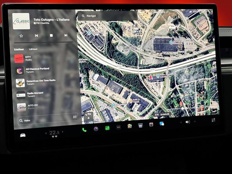 Tesla Model S vaihtoauto