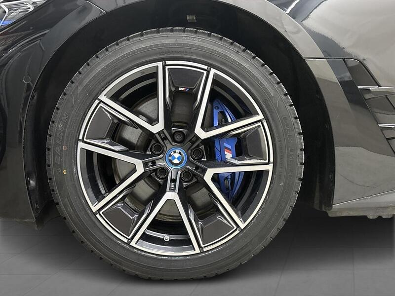 BMW i4 M50 vaihtoauto