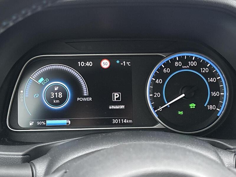 Nissan Leaf vaihtoauto