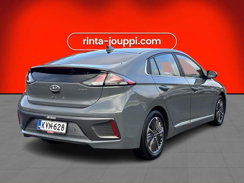 Hyundai IONIQ plug-in vaihtoauto