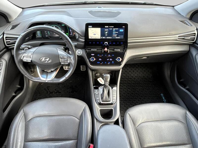 Hyundai IONIQ plug-in vaihtoauto