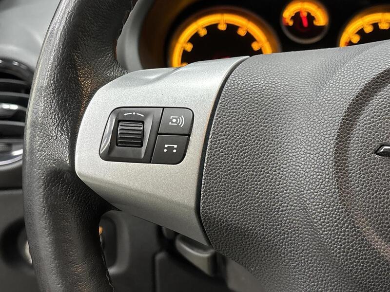 Opel Corsa vaihtoauto