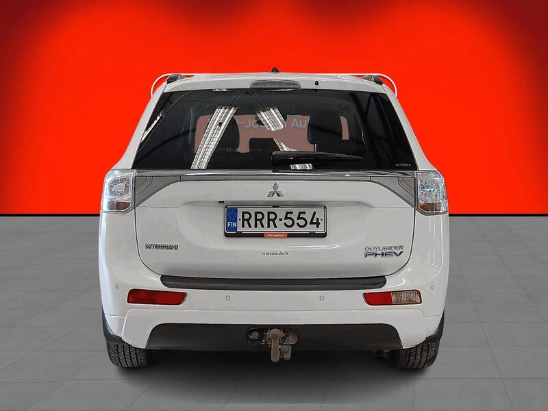 Mitsubishi Outlander PHEV vaihtoauto
