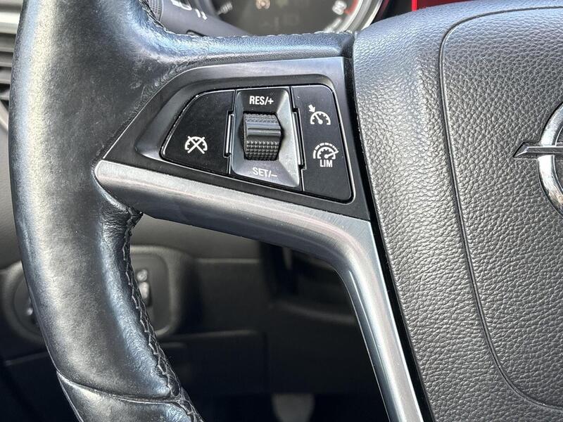 Opel Zafira Tourer vaihtoauto