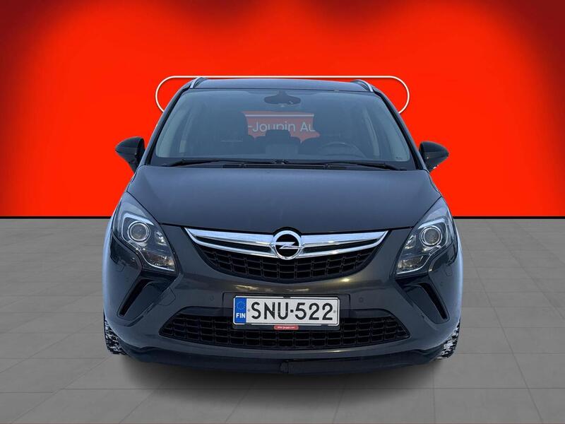 Opel Zafira Tourer vaihtoauto