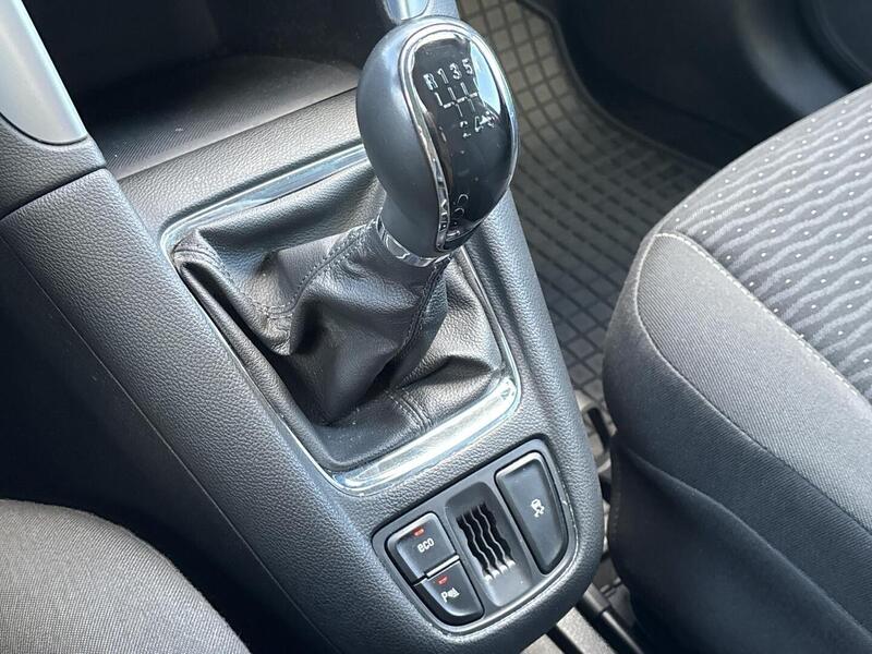 Opel Zafira Tourer vaihtoauto