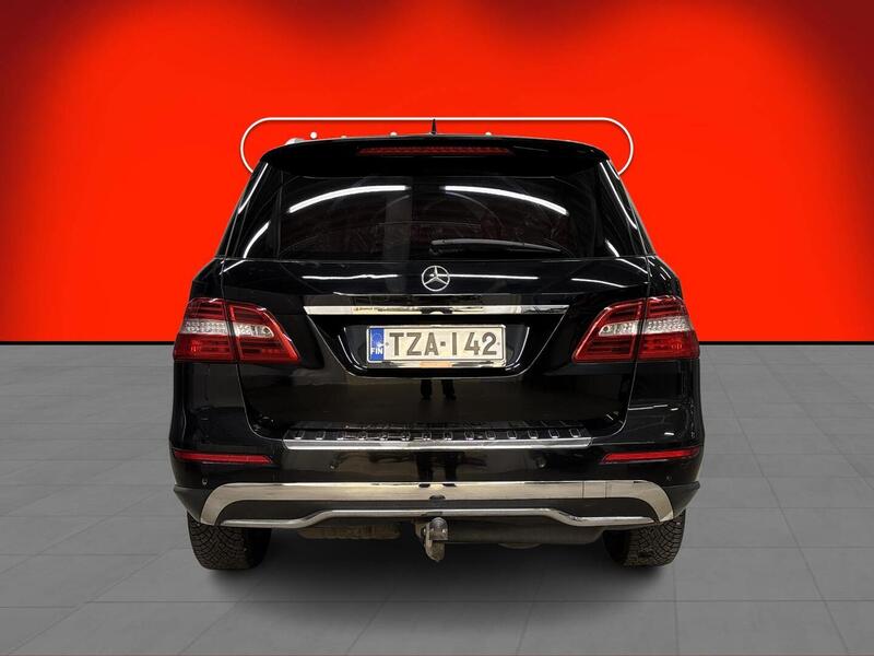 Mercedes-Benz ML vaihtoauto