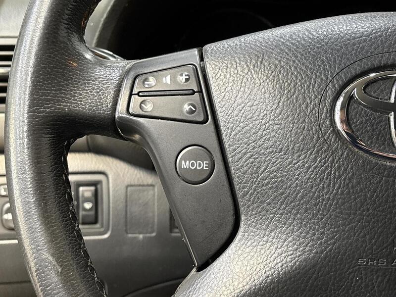 Toyota Avensis vaihtoauto