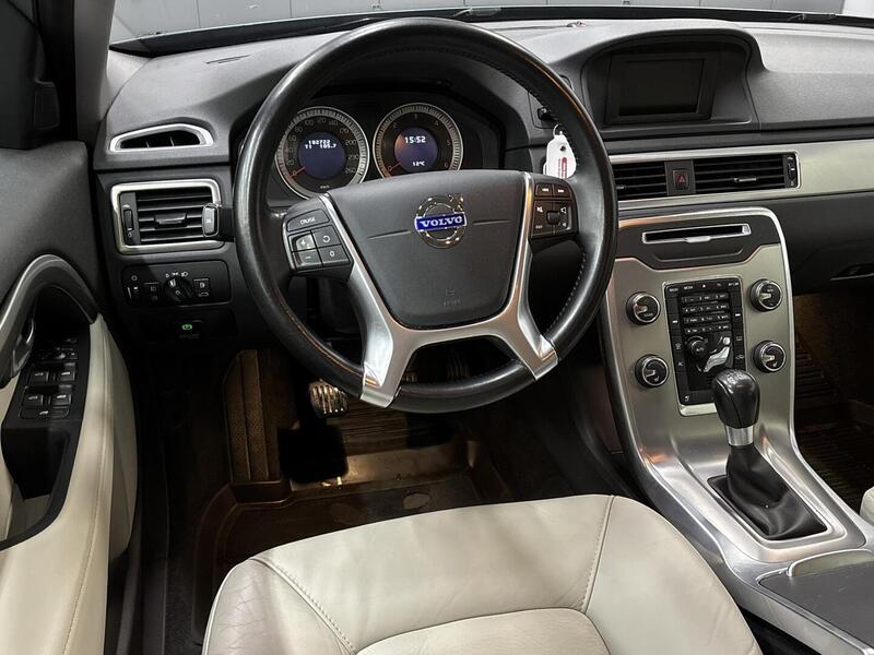 Volvo V70 vaihtoauto