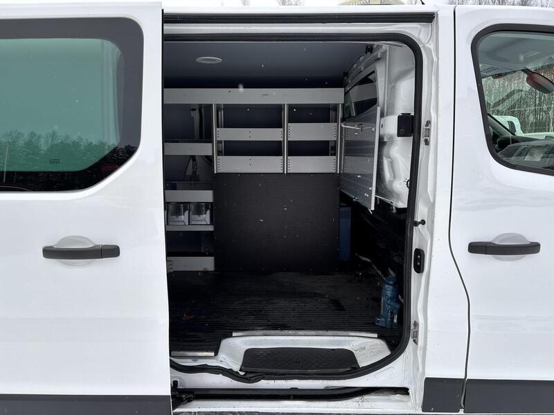 Opel Vivaro vaihtoauto