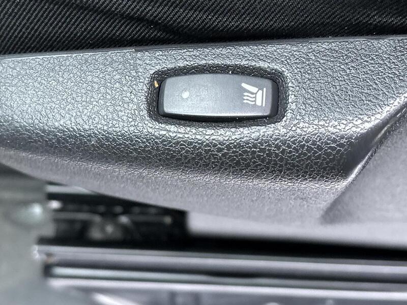 Opel Vivaro vaihtoauto