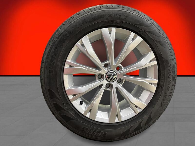 Volkswagen Tiguan vaihtoauto