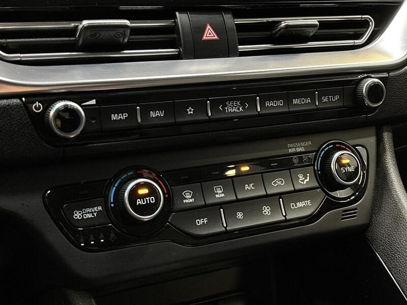 Kia Niro plug-in vaihtoauto