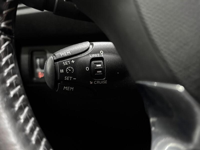 Peugeot 308 vaihtoauto