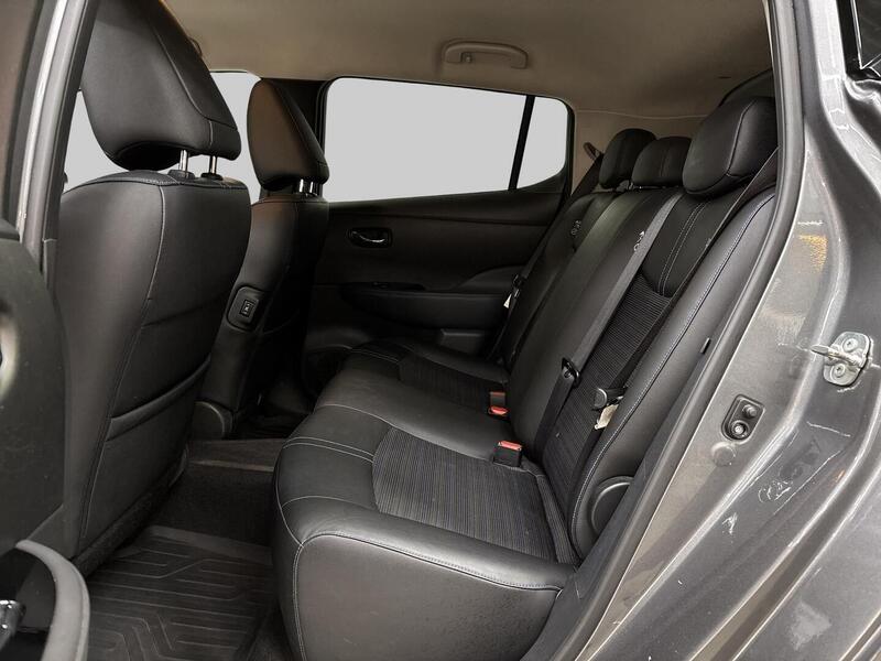 Nissan Leaf vaihtoauto