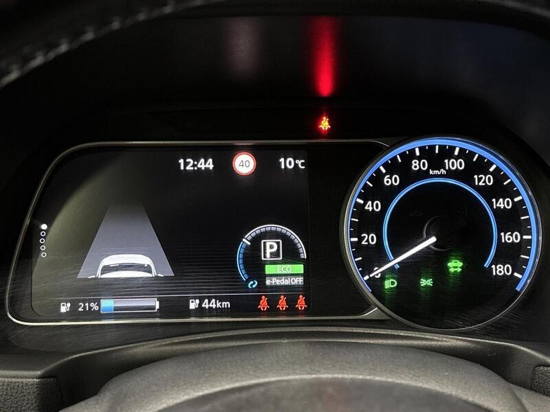 Nissan Leaf vaihtoauto