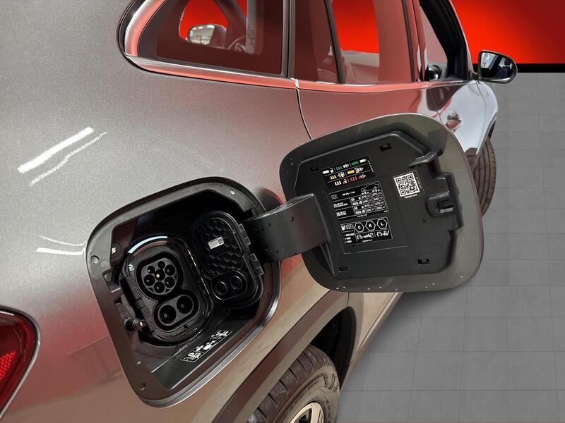 Mercedes-Benz EQA vaihtoauto