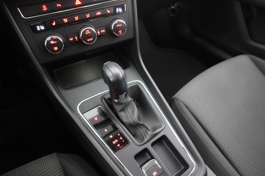 SEAT Leon ST vaihtoauto